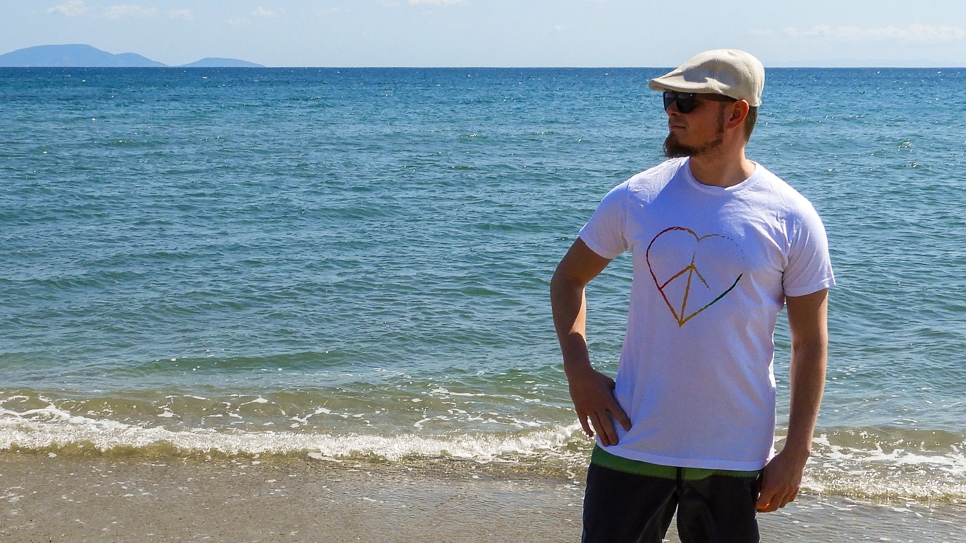 Heart Peace Sign - Shirt - Men